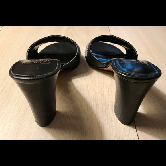 Circa by Joan & David black leather slip on heels - Picture 4 of 5